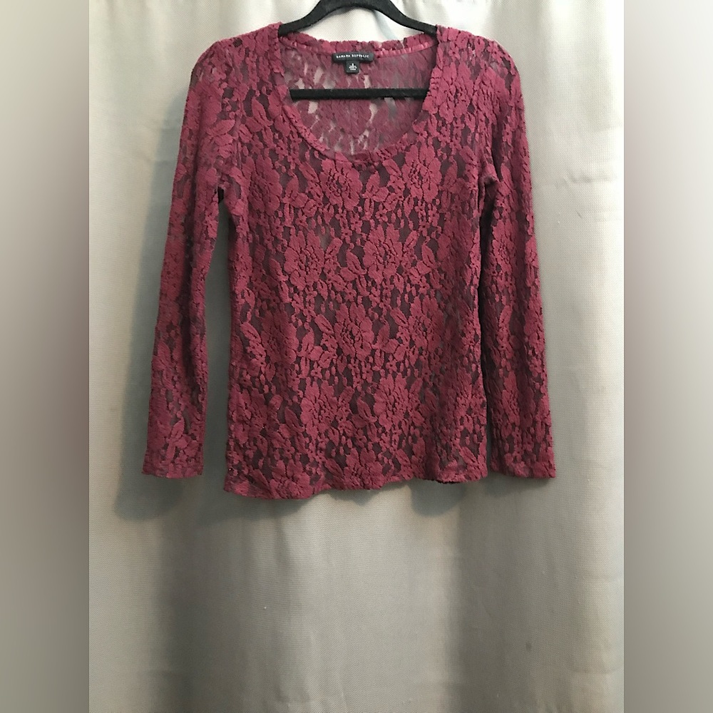 Banana Republic burgundy lace long sleeve top size small